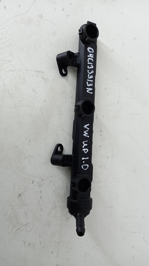 Топливная рампа Volksswagen Polo 1.0 mpi 2012-2016 гг 04C133313N