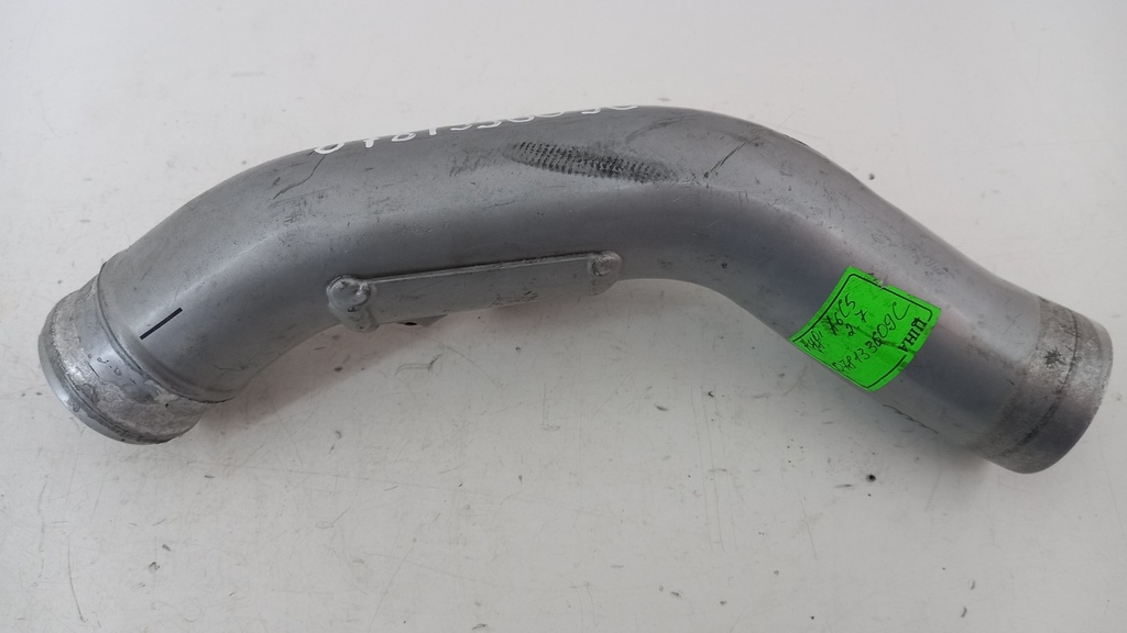 Патрубок интеркулера Audi A6 C5 2.7L 2005 гг 078133609C