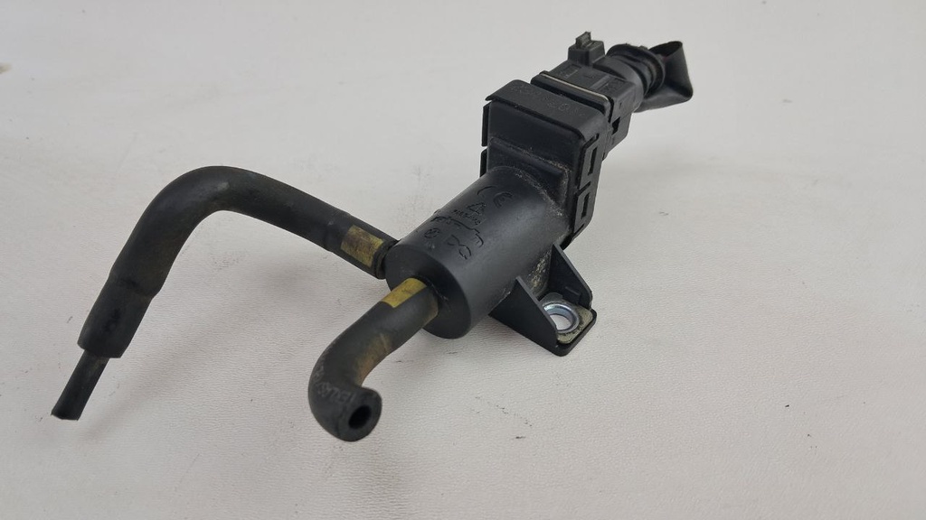 Електромагнітний клапан Renault Laguna 2.0 dCI 8200762162