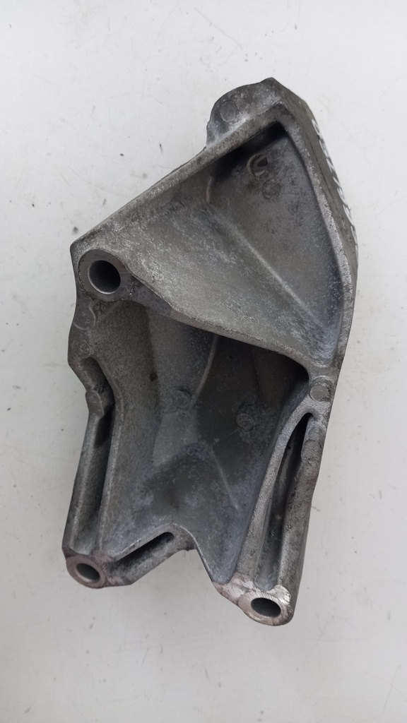 Кронштейн двигателя левый Volkswagen Amarok 2.0 TDI 2010-2016  03L199307B