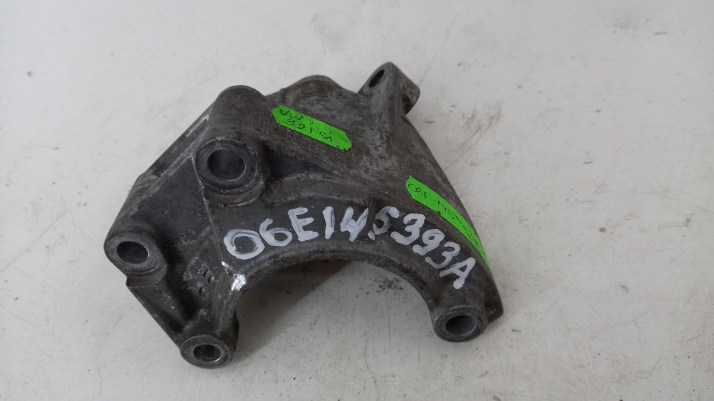 Кронштейн гідропідсилювача Audi A6 C6 2.4 2005-2011 рр 06E145393A