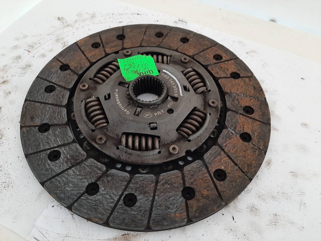 Диск зчеплення Audi A5 2.0 TDI 2011-2016  0B2141031D