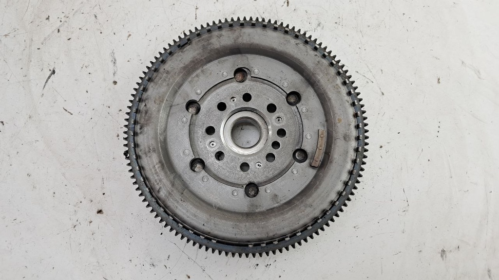 Маховик двигателя Peugeot Boxer 2.2 HDI 2006-2014 гг 415037210