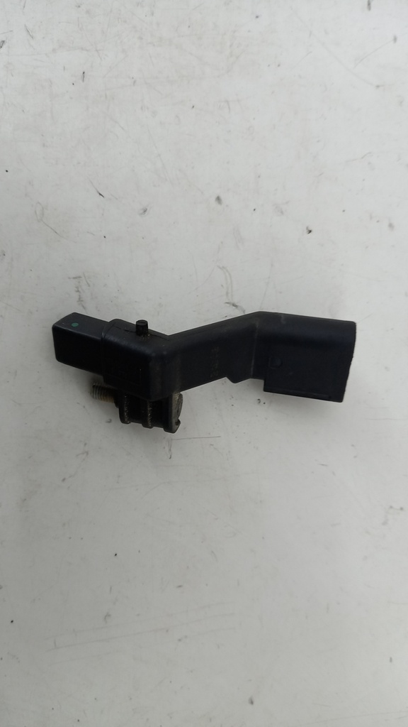 Датчик положения коленвала Volkswagen Passat B6 2.0 TDI 2005-2010 045906433A