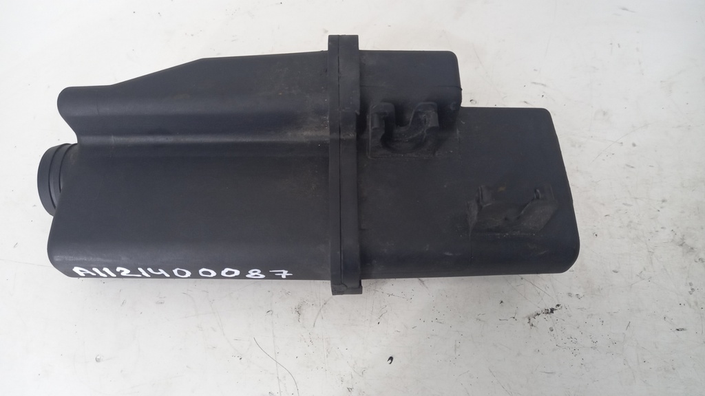 Резонатор воздушного фильтра Mercedes W208 W210 W202 2005 гг A1121400087