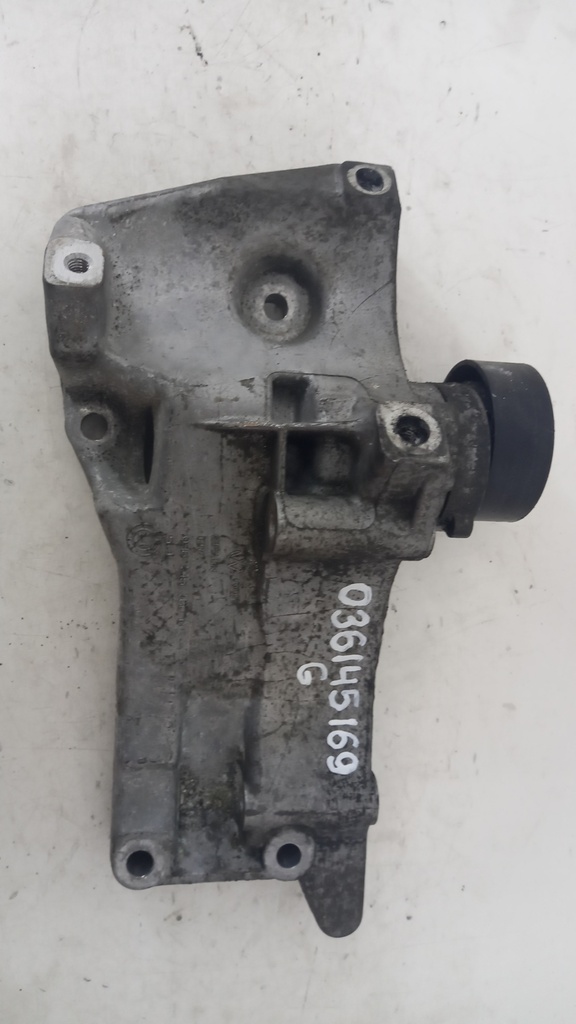 Кронштейн генератора Volkswagen Polo 1.4 16V 2001-2009 рр 036145169G
