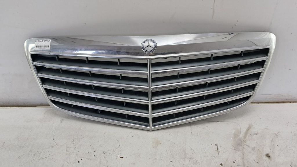 Решетка Mercedes W211 2002-2009 A2118801783