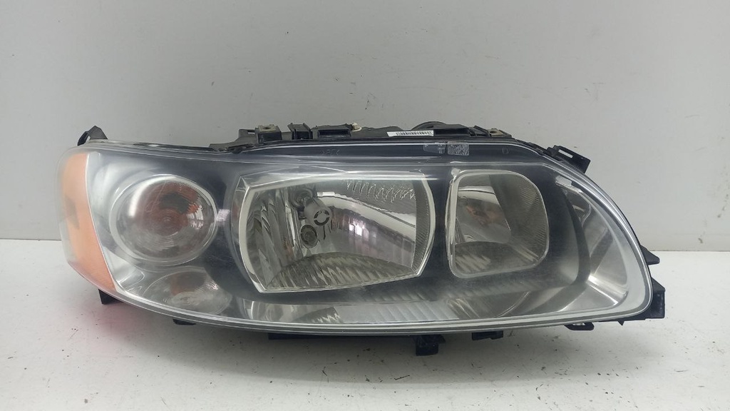 Фара права Volvo S80 V70 2005-2008 30698836