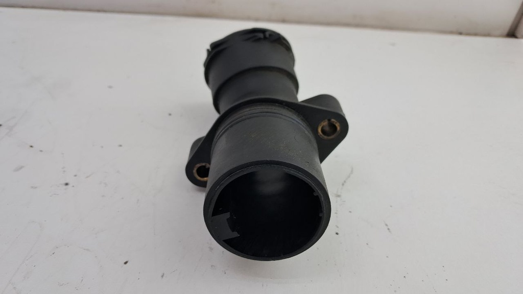 Корпус термостата Mercedes M271 2012 рр. A2712001256