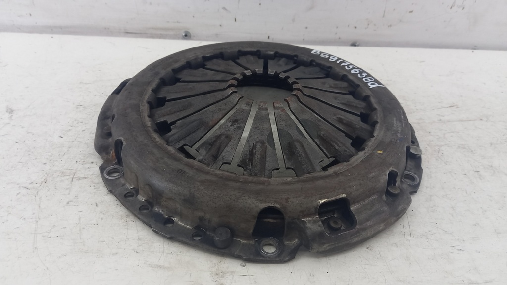 Корзина сцепления Ford Focus 1.0 2012  BG917563BD