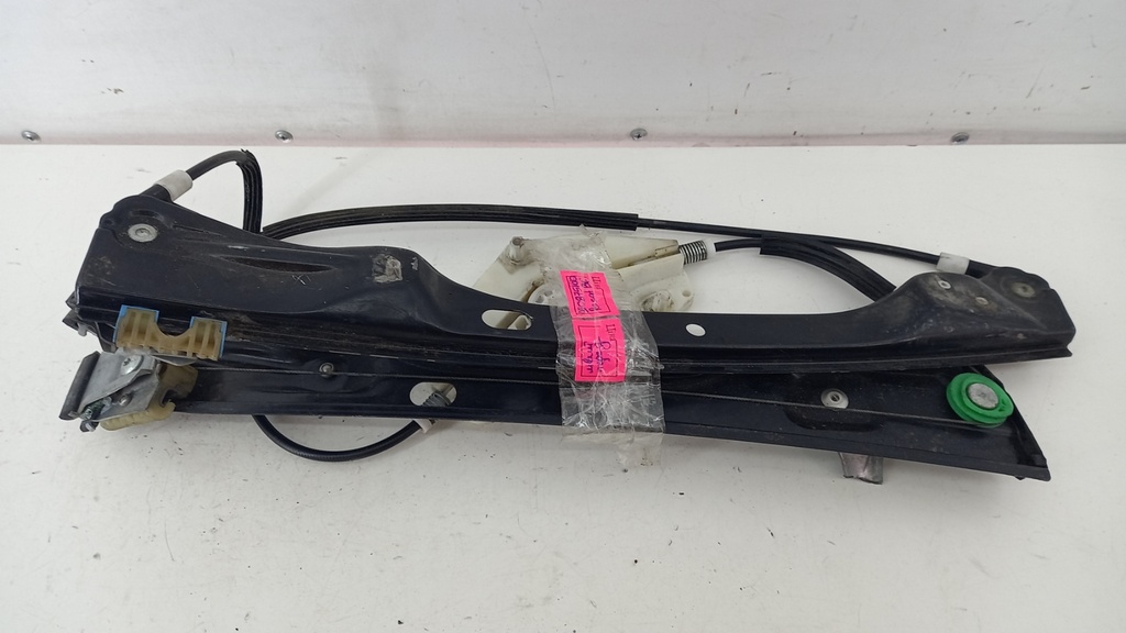 Ремкомплект стеклоподъемника Volkswagen Passat B6 2010  980875100