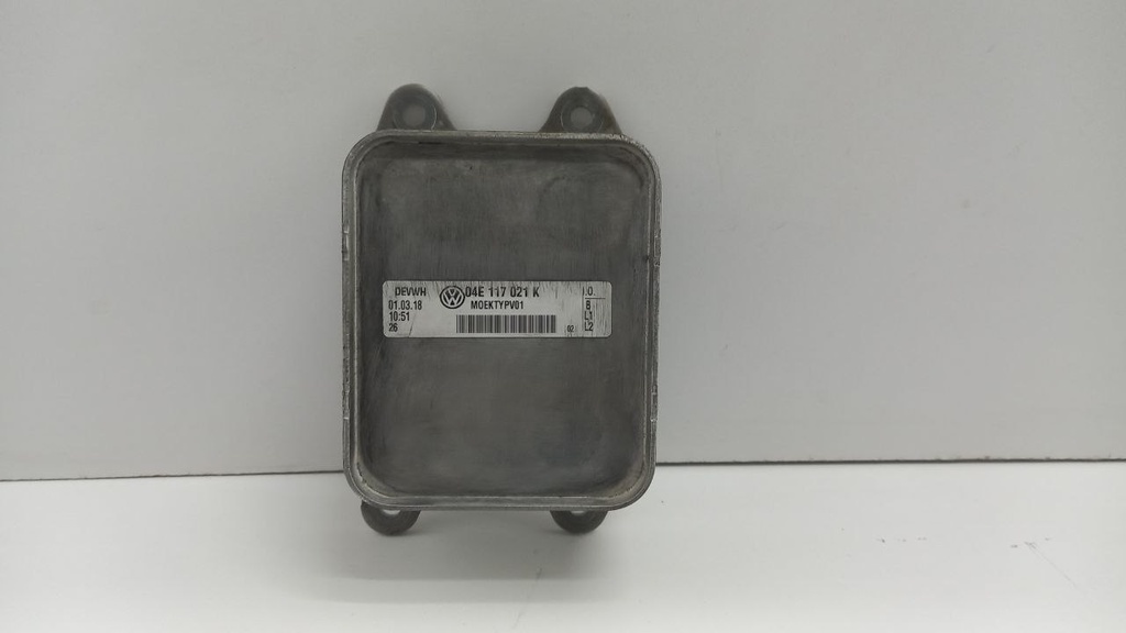 Радіатор масляний Volkswagen Golf 6 1.4 TSI 2009 04E117021K