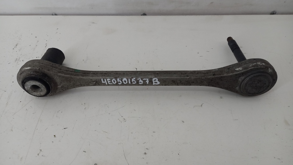 Важіль задній Volkswagen Phaeton 3.0 TDI 2012 рр 4E0501537B