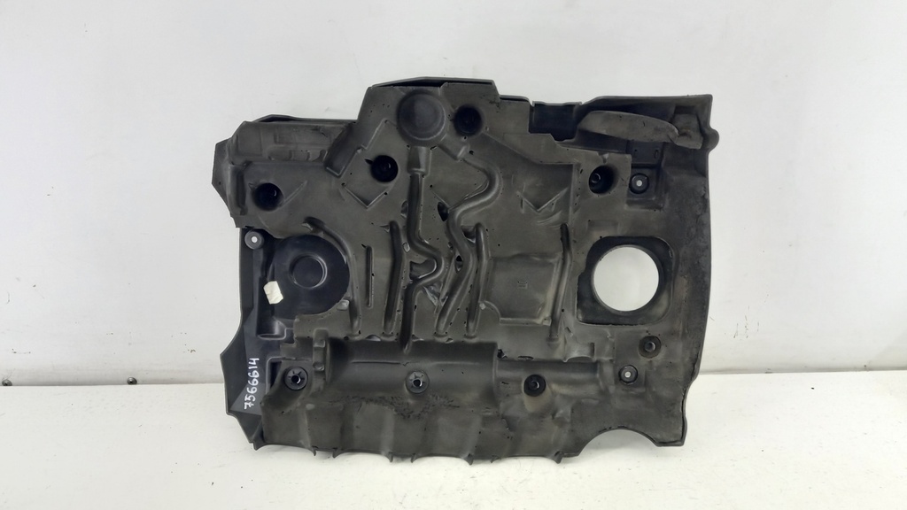 Крышка защита двигателя BMW 3 2.0 E90 E93 16V 2005-2013 7566614