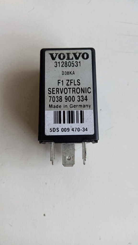 Реле Volvo XC70 V60 S60 2010  31280531