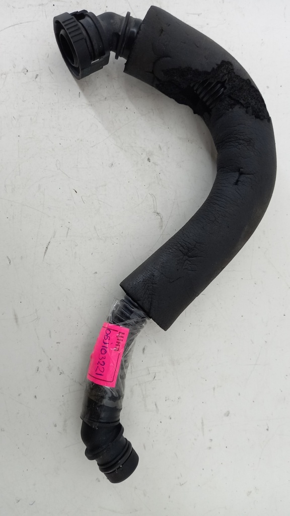 Патрубок картерних газів Volkswagen Passat CC 1.8 TSI 06J103221