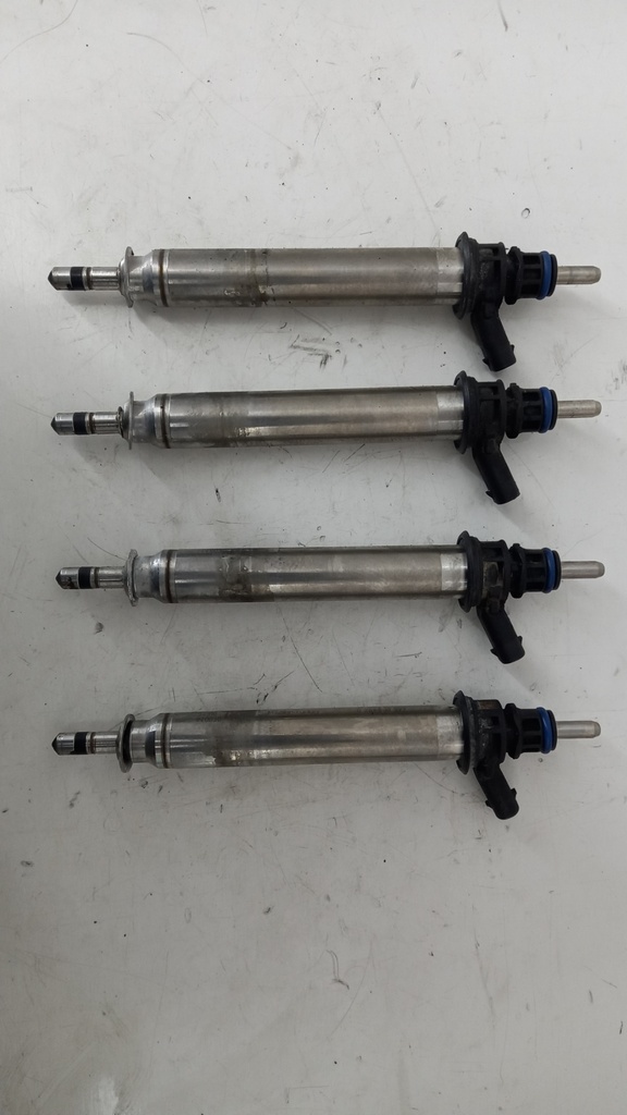 Форсунки Mercedes W117 W156 W213 2017 A2560700187