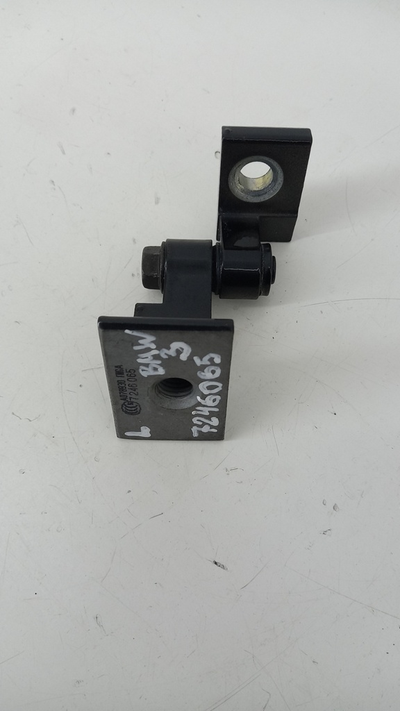 Петля двері передньої лівої верхня BMW 3 F34 2015 7246065