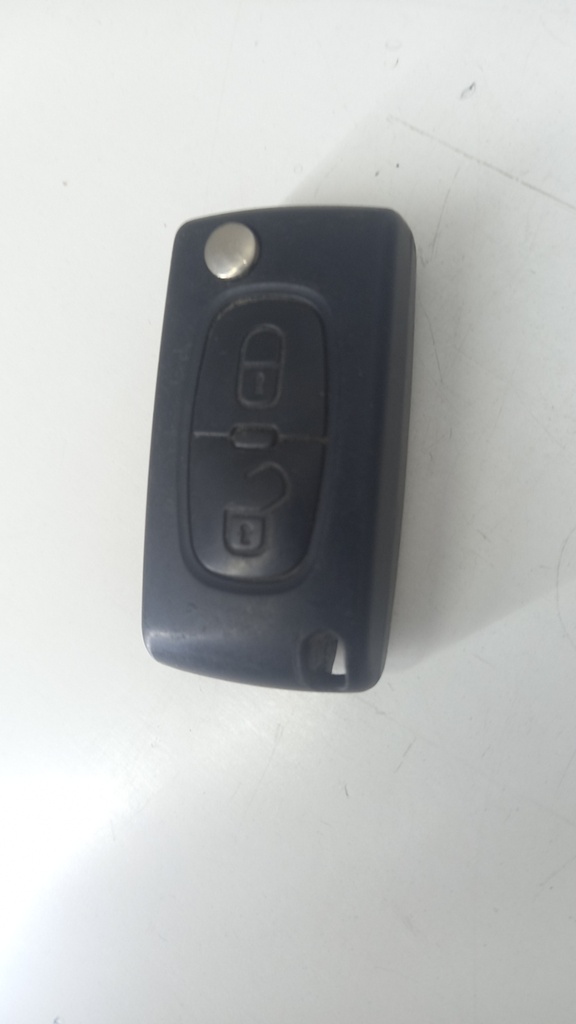 Ключ пульт зажигания Peugeot 207 CC 1.6 2007  28112795