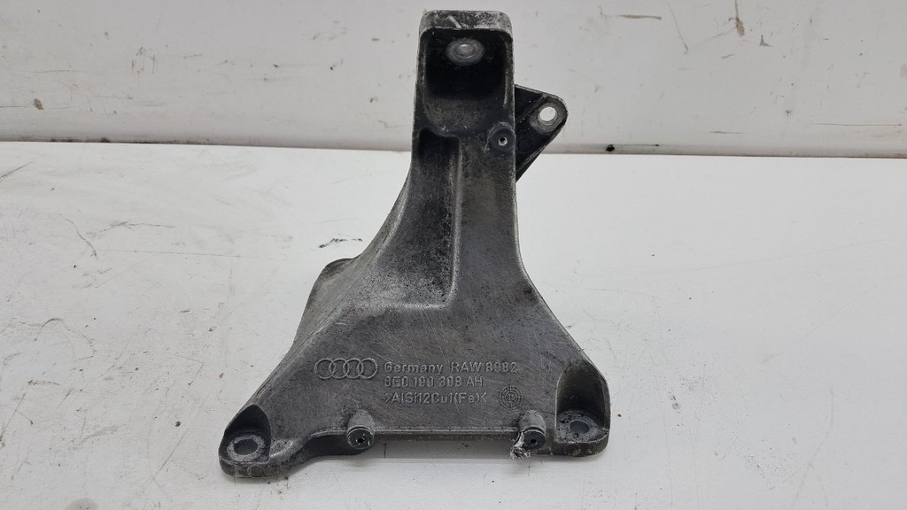 Кронштейн двигателя правый Audi A4 B7 2.0 TFSI 2004-2007  8E0199308AH