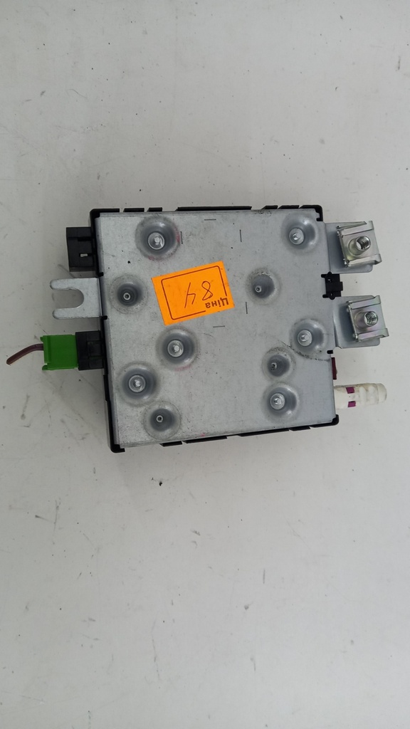 Блок управління мультимедіа Mercedes C-class W204 2007-2015 A2048702789