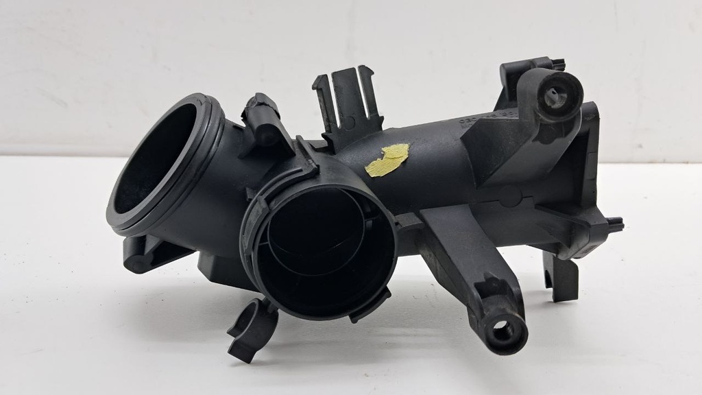 Воздуховод Volkswagen Touran 1.4 TSI EcoFuel 2010-2015 гг 03C145861E