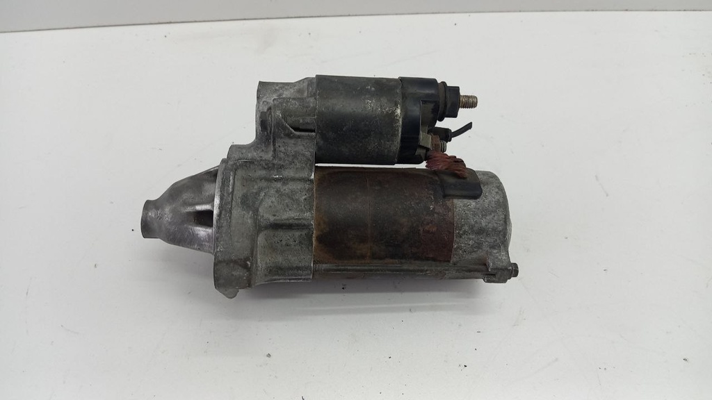 Стартер Toyota Avensis 2.0i 16V 2011 2810022090