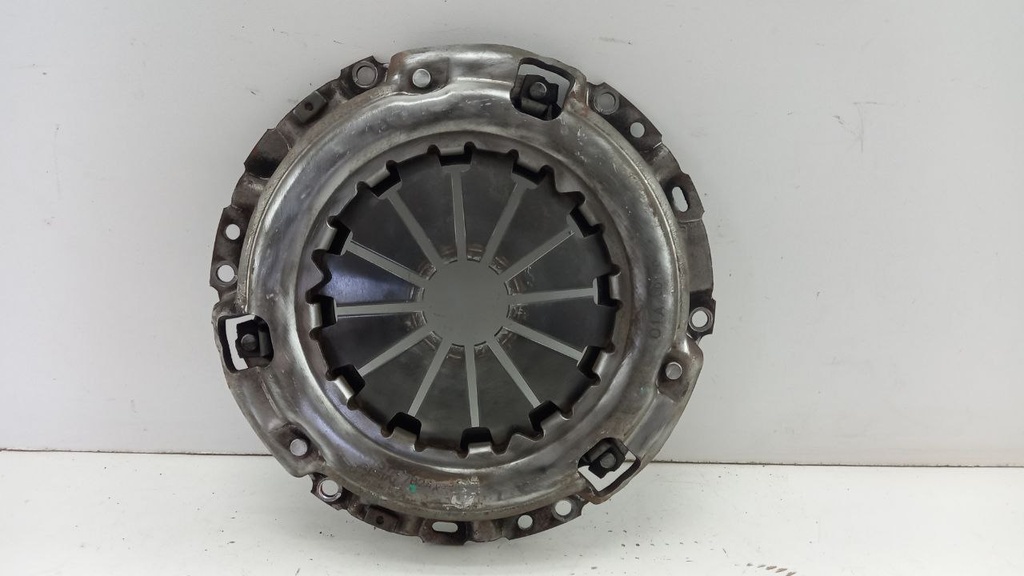 Корзина зчеплення Toyota Yaris III 1.5 16v VVTI 2017 рр 31250-K0010