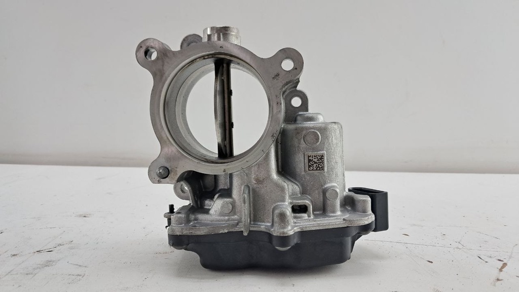 Дросельна заслінка Audi A4 S4 B9 Q5 2.0 TDI 2021 05L128063E