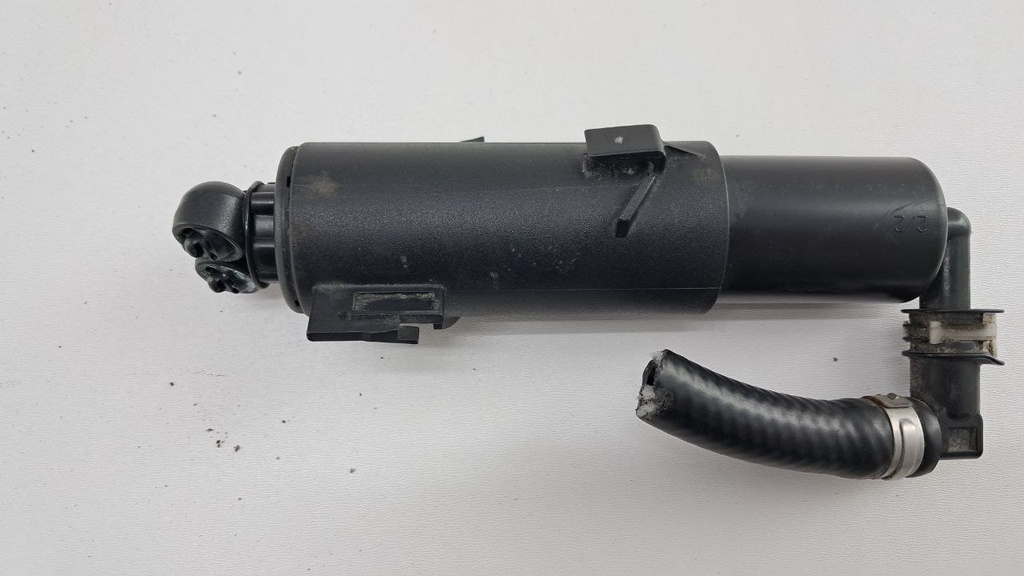 Форсунка омивач фари Audi A5 2015 рр. 8T0955101A