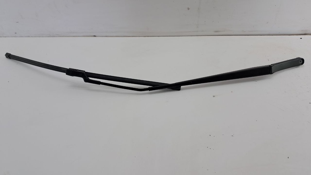 Держатель стеклоочистителя Volkswagen ID.4 Skoda Enyaq 2022 11B955410