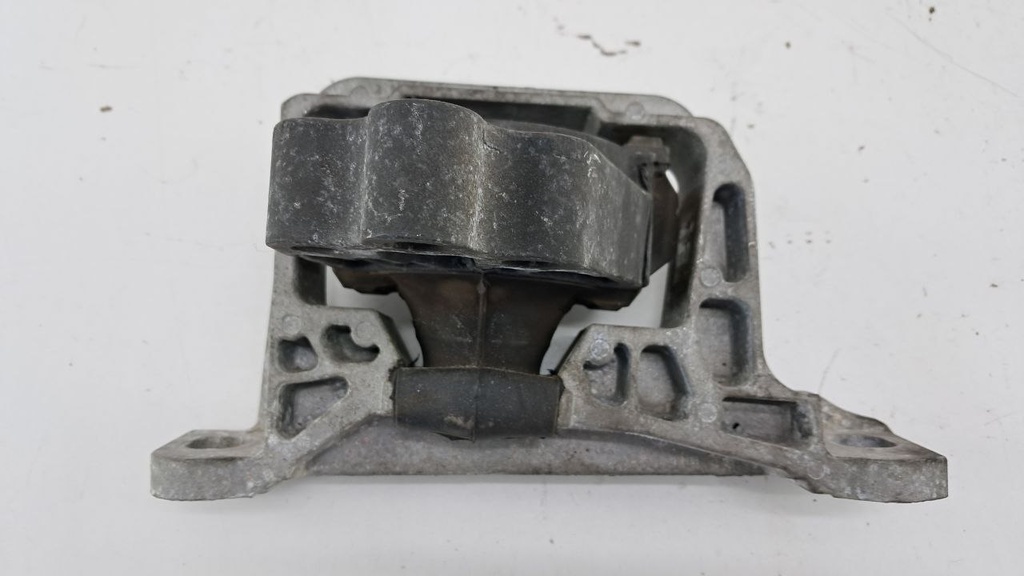 Подушка двигуна права Ford Focus 1.0 ecoboost 2018 CV616F012EC