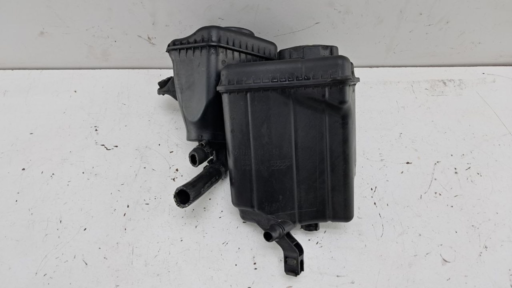 Бачок расширительный BMW 5 GT F07 F10 F11 2014 17137647283