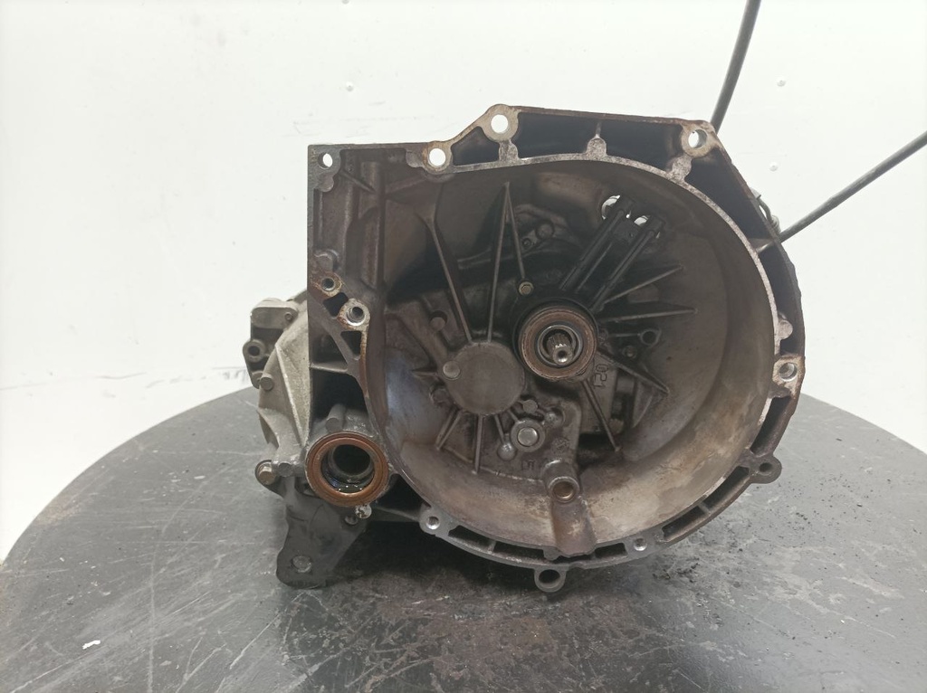 КПП Ford Fiesta VI 1.0 ecoboost 5ст. 2015 T6TA1 CA6R7002PBD