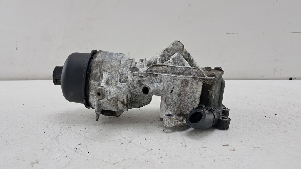 Корпус масляного фільтра Peugeot 308 1.6 THP 2013 FL526 V759168980 