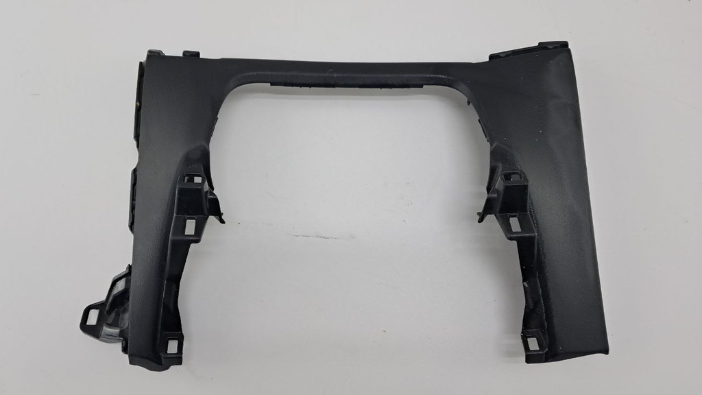 Накладка консоли центральной Mazda CX-5  KB7W64271