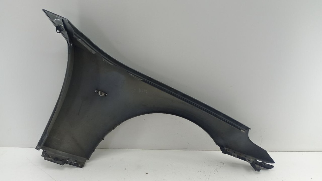 Крыло левое BMW E60 2009 41357111429