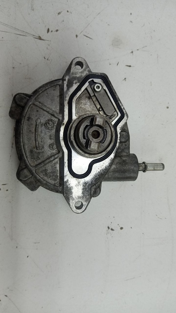 Вакуумний насос Mercedes W169 W245 2.0 CDI 2005-2011 A6402300365