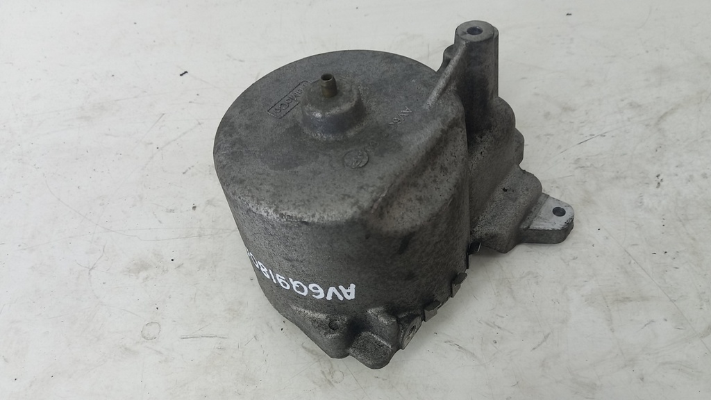 Кронштейн Ford Fiesta Mk7 2008-2017 рр. AV6Q9180AF