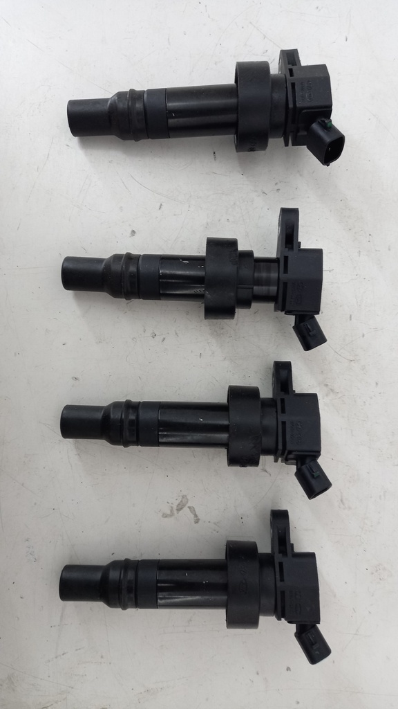 Катушки зажигания Hyundai Kia 1.6 JDI 2012  273012B100