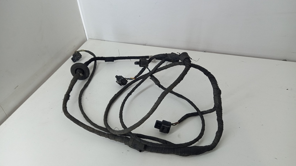 Электропроводка датчиков парковки Mercedes Benz W204 2010 A2045400708