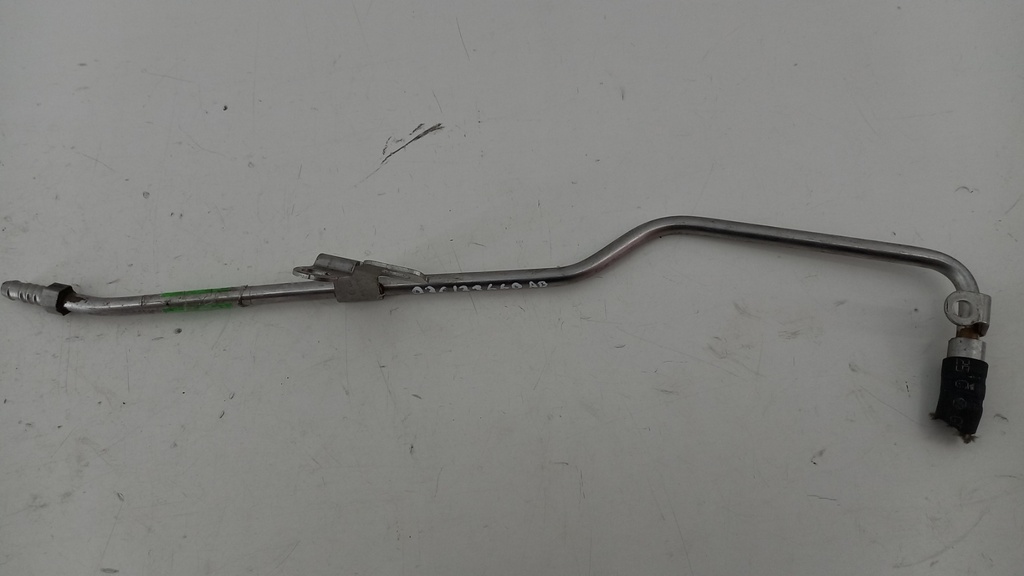 Трубка топливная Volkswagen Passat B6 1.4TSI 2005 - 2010 гг 03C133660AP