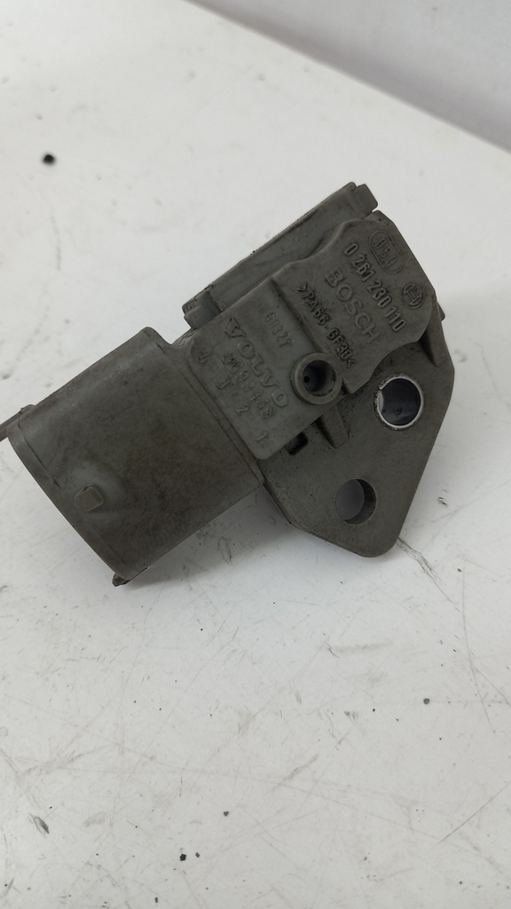 Датчик тиску палива Volvo S80 V70 Focus II 2007-2013 рр. 8699449