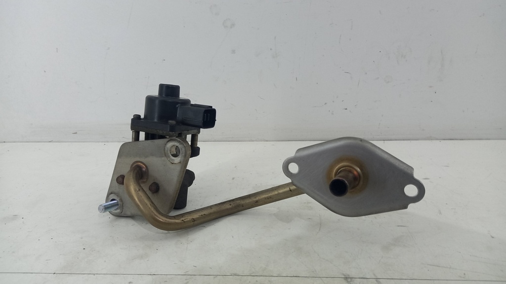 Клапан EGR Subaru Legacy 3.0 2003-2009 AA710