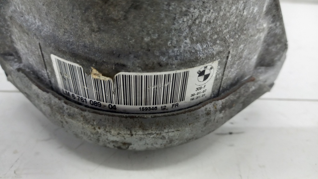 Подушка двигуна ліва BMW 5 E60 E61 3.0 2010 6761089