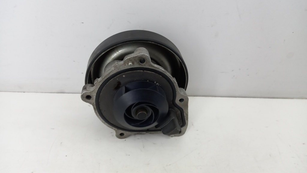 Водяний насос Peugeot 207 1.6 16V 2006-2013 рр. V761902080