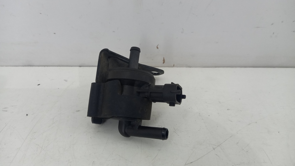 Клапан вентиляції паливного бака Hyundai i20 1.2 16V 2008-2014 2901003000