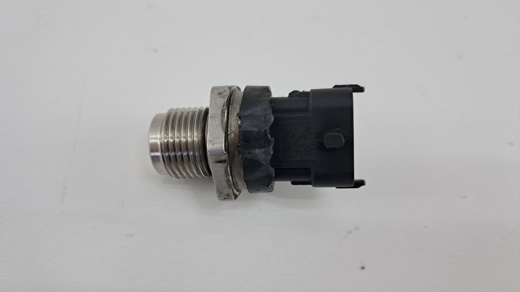 Датчик давления топлива Hyundai i40 1.7 CRDI 2009 0281002863