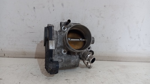 [55561495] Дроссельная заслонка Opel Insignia 1.6 2010 55561495