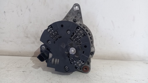 [A0009061822] Генератор Mercedes C-Class W204 1.6 2008-2016 A0009061822